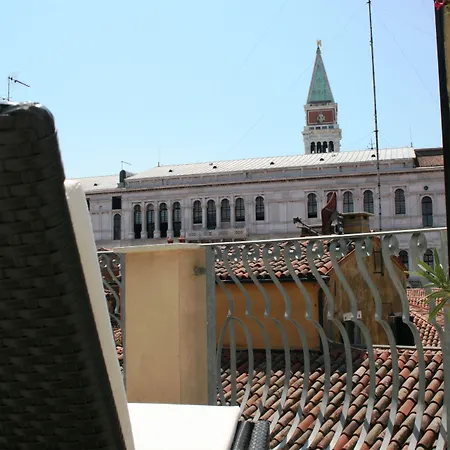 Hotel Antigo Trovatore 3*