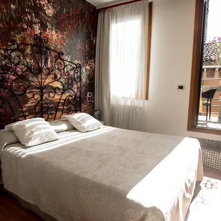 Otel Antigo Trovatore 3*