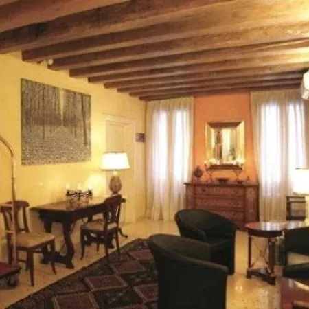 Antigo Trovatore 3* Venedik