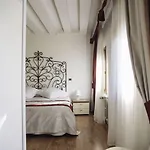 Antigo Trovatore Otel