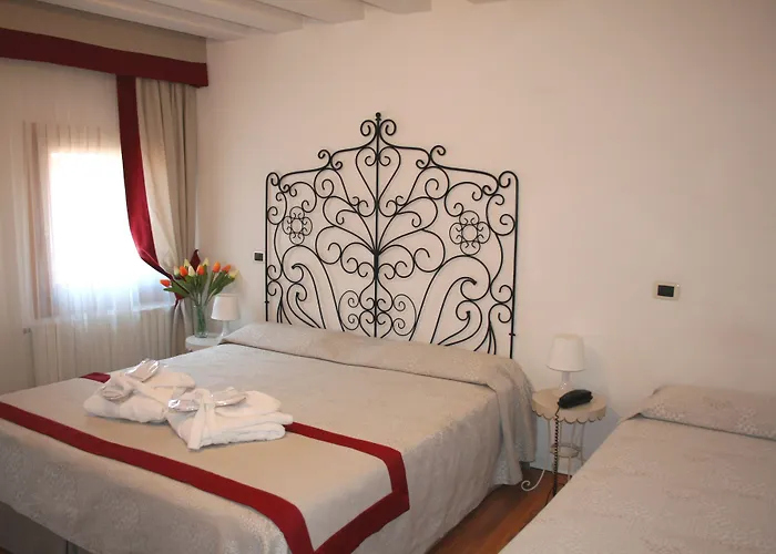 Antigo Trovatore Hotel 3*
