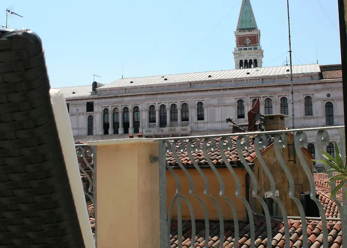 Hotel Antigo Trovatore 3*