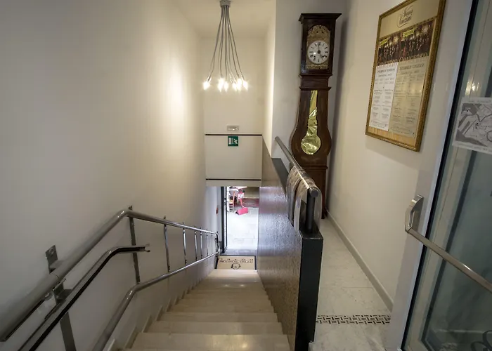 Antigo Trovatore Hotel