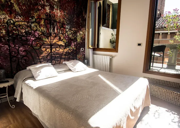 Hotel Antigo Trovatore 3*