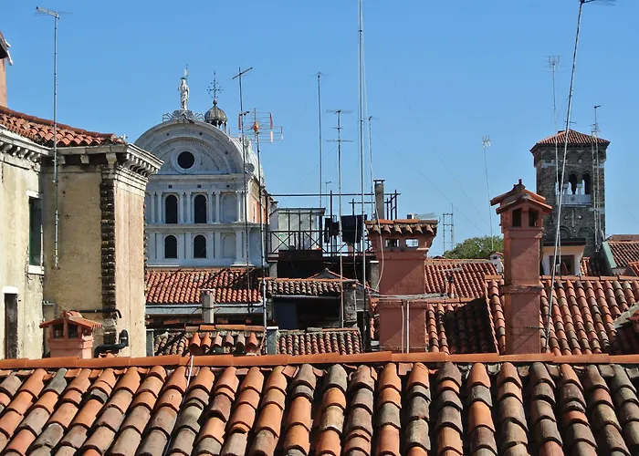 Hotel Antigo Trovatore