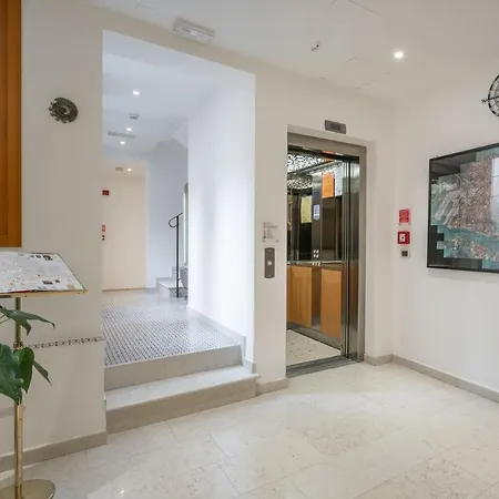 Otel Antigo Trovatore 3*