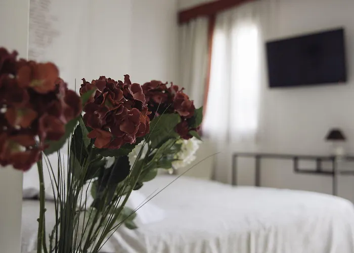Antigo Trovatore Hotel